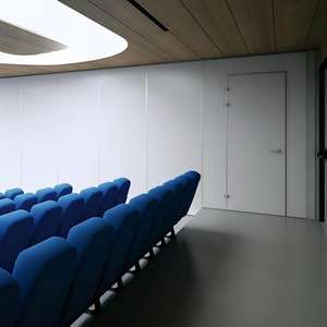 Parete Divisoria Acustica Rimovibile ad Alta Isolazione per Aula Scolastica e Auditorium, Flessibile e Regolabile con Caratteristiche Insonorizzanti - Product Image 6