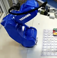 Robot industriel YASKAWA GP4 à 6 axes, station de travail d'assemblage haute vitesse avec système de vision 3D et moteur pour la préhension et le placement de petites pièces