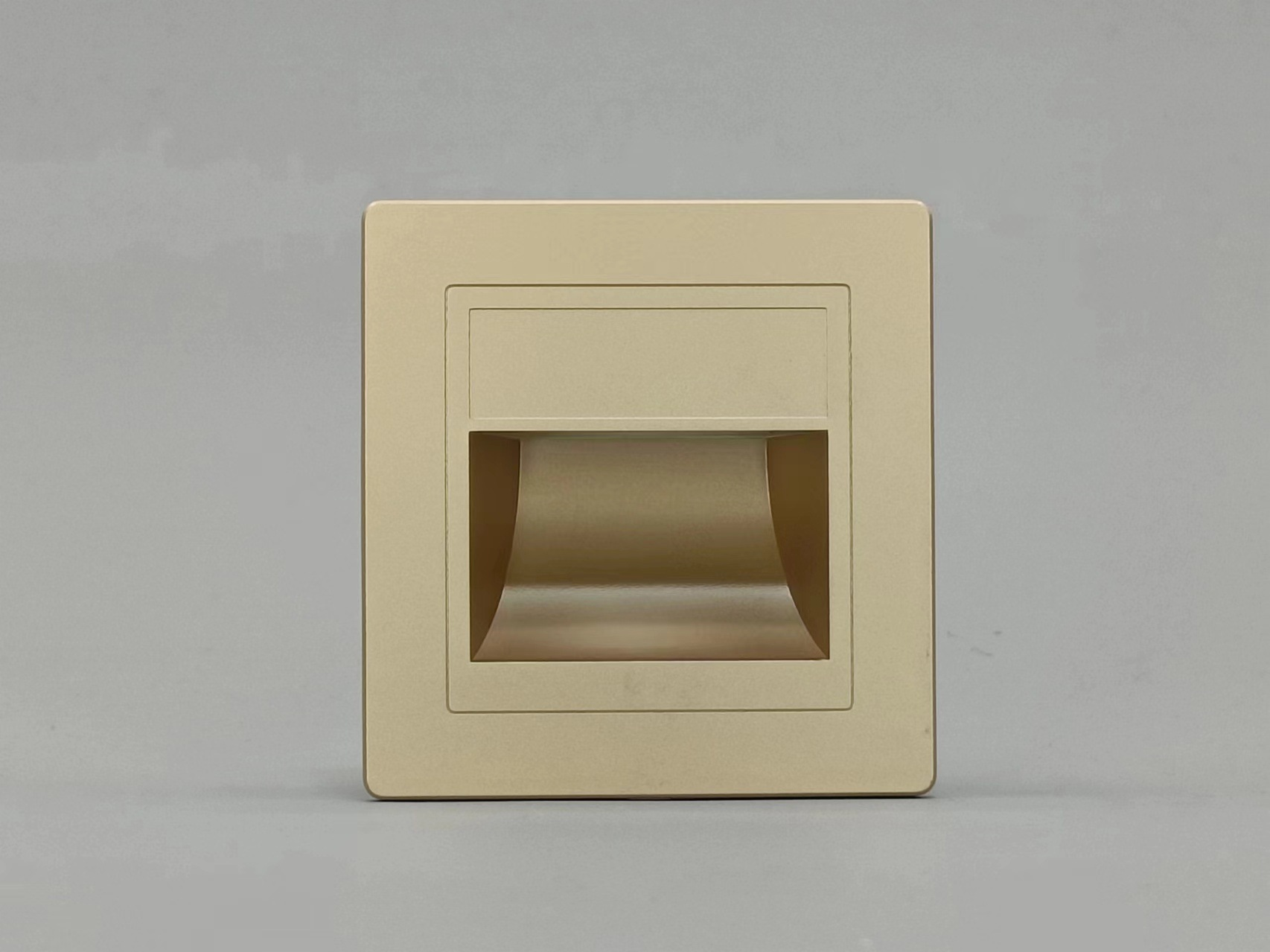 Commande à interrupteur doré