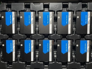 Nuevo SSD interno para servidor MTFDHAL6T4TDR-1AT1ZABYY 9300 de 6.4 TB NVMe PCIe 3.0 3D TLC U.2 de 2.5 pulgadas y 15 mm 3DWPD - Product Image 4