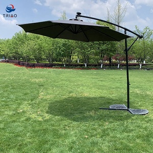 Grand parasol de piscine extérieur à lumière solaire OEM/ODM parasol de pique-nique portable de 3m pour table pour la plage et le jardin <span class=keywords><strong>en</strong></span> vente - Product Image 1
