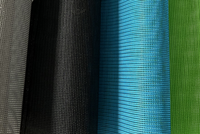 Filet de sécurité en maille polyester anti-poussière enduit de PVC pour échafaudage, directement de l'usine, personnalisable pour la construction