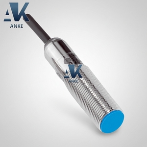 Sensores de Proximidad Inductivos PNP SICK IME12-04BPOZW2K M12 4mm - Product Image 1