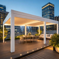 Pergola moderne automatique étanche avec toit à lamelles, auvent de terrasse contemporain, voiles et filets d'ombrage