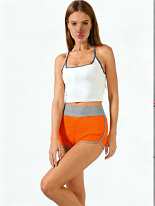 Conjunto de 3 piezas: Top corto acanalado con cuello halter + pantalones cortos de yoga de cintura alta (negro/blanco/naranja) para entrenamiento y uso casual - Product Image 3