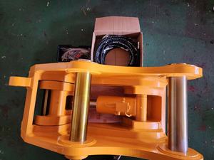 Acoplador de enganche rápido hidráulico Soosan 90 para excavadoras de 23 a 32 toneladas. - Product Image 5