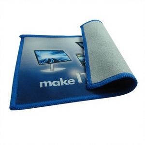 Serviette en microfibre double face lavable personnalisée pour mobile - Product Image 1