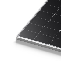 Panneau Solaire 640W 650W 660W 670W Haute Puissance Verre Trempé Toit Industriel Ferme Solaire Module Photovoltaïque