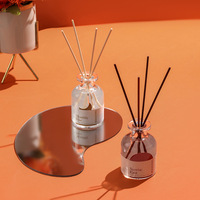 Nouvel arrivage Diffuseur de parfum de luxe Ensembles de diffuseurs de roseaux d'huile essentielle d'aromathérapie pour la maison et la chambre à coucher avec bâton aromatique