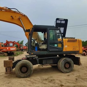 Excavatrice sur pneus Hyundai 210W-7 d'occasion, haute efficacité, forte puissance, moteur-hydraulique, 21 tonnes, 20 tonnes, Corée, certifiée CE - Product Image 2