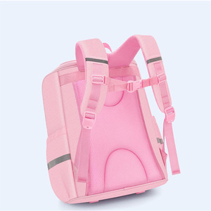 Sac à dos d'étudiant à la mode avec logo personnalisé Sac d'école étanche de grande capacité Sac d'école réfléchissant la lumière de sécurité pour adolescents - Product Image 4