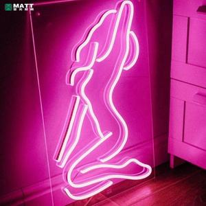 Matt Dropshipping Pink Sexy Lady LED Acrylique Neon Signs Custom Body Neon Lights pour Salon de coiffure Bar Party Wall Art Decor - Product Image 3