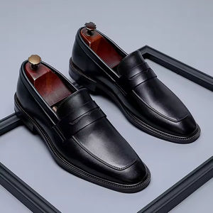 Chaussures Oxford élégantes et décontractées en cuir véritable faites à la main de haute qualité pour le bureau et les occasions spéciales - Product Image 2