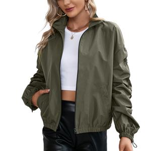 เสื้อแจ็คเก็ตกีฬาขายส่งจากโรงงาน เสื้อแจ็คเก็ตกันฝนผู้หญิง สีดำ ผ้าโพลีเอสเตอร์ น้ำหนักเบา แจ็คเก็ตเดินป่าแบบมีฮู้ดสั่งทำได้ - Product Image 4