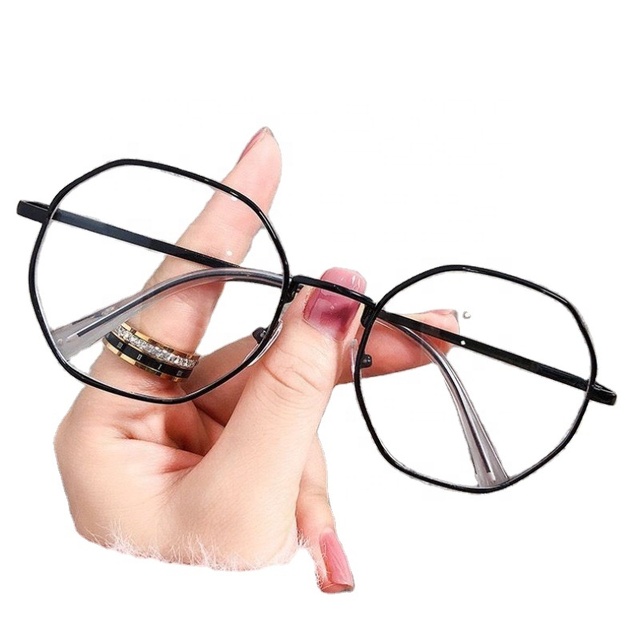 Blue Light protection Metal Glasses Frame CE Certified Ideal for Online Learning and Street Style and Trendy Outfits and Leisure