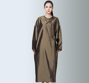 Kimono de Peluquería de Poliéster Impermeable con Logotipo Personalizado de Lujo <span class=keywords><strong>para</strong></span> Salón de Belleza, Barbería, Spa y Corte de Cabello - Product Image 2