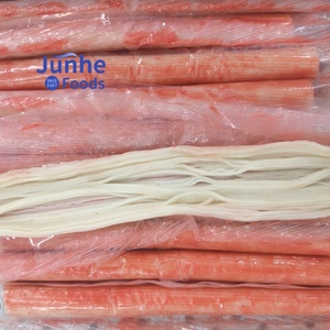 Bâtonnets de crabe Surimi congelés Produit de fruits de mer de qualité supérieure pour hot pot, sushi et salade, délicieuse <span class=keywords><strong>viande</strong></span> de crabe imitation - Product Image 6