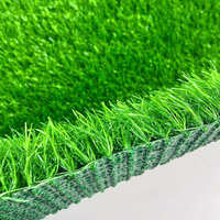 Hochwertiger 20mm 50mm Kunstrasen Synthetischer Rasen Natürlicher Rasen Meistverkaufter UV-beständiger Grüner Teppich für Haus und Garten