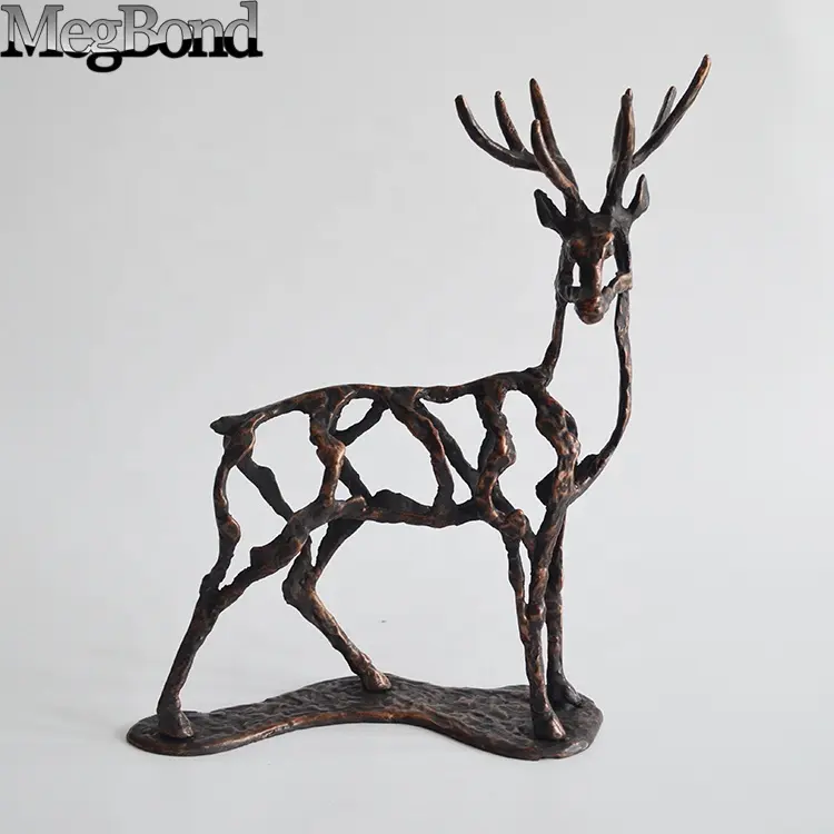 鋳鉄鹿の装飾鹿ガーデン像ブロンズ鹿