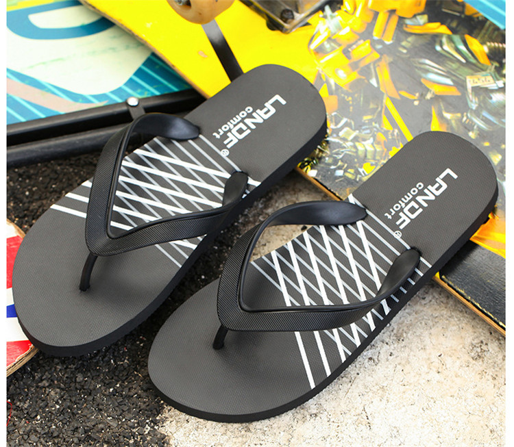 Luxury House Shoes Indoor Outdoor Fashion Sandals Shoes Summer Beach Slippers Flat Men Flip Flop Slippers