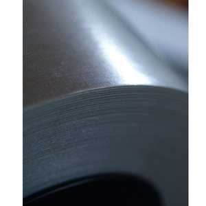 Traitement composé de rouleau de papier d'aluminium de tabac argenté brillant de vente chaude pour l'emballage de boîtes à cigarettes de qualité supérieure - Product Image 6