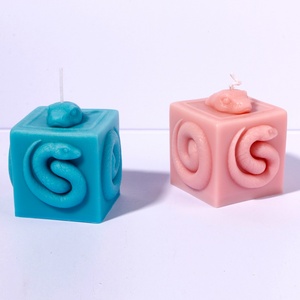 Molde de silicona 3D de serpiente al por mayor para velas, molde geométrico de silicona DIY para decoración del hogar, molde de vela perfumada para resina - Product Image 2