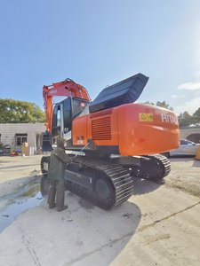 Excavadora Hidráulica Usada Hitachi ZX270 en Excelentes Condiciones, Bajo Precio, 27 Toneladas, Componentes Principales: Caja de Cambios, Bomba, Rodamientos - Product Image 4