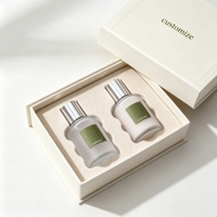 Boîte de soin de la peau blanche personnalisée de luxe avec insert en velours, boîte cadeau rigide en carton magnétique pour l'emballage de 2 flacons de parfum