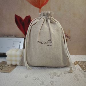 Sac cadeau cosmétique en jute bio, sac d'emballage cosmétique en toile de jute avec cordon de serrage, pochette pour sous-vêtements avec logo personnalisé imprimé – Offre Spéciale - Product Image 1