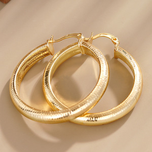Orecchini a polsino irregolari da donna, stile francese, per uso quotidiano, accessori per l'orecchio - Product Image 1