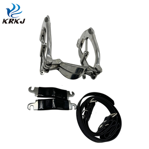 Kit Dentale Equino KD997 con Speculum Completo e Cinghie in Pelle - Product Image 3