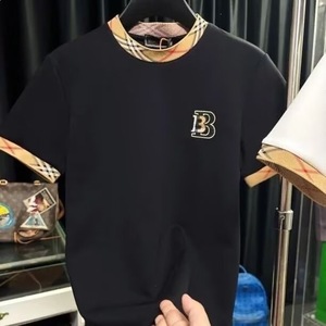 Camiseta de manga corta para hombre, estilo veraniego, moderno, con estampado de bloques de color, tacto de lujo, informal, a la moda, estilo urbano, versátil y elegante. - Product Image 3
