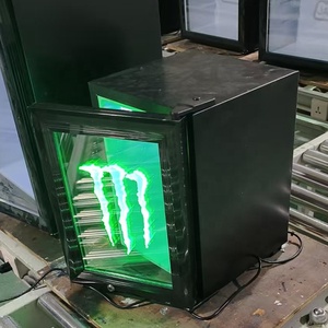 Mini Frigorifero <span class=keywords><strong>da</strong></span> 21L per Gaming, <span class=keywords><strong>Frigo</strong></span> per Energy Drink <span class=keywords><strong>da</strong></span> <span class=keywords><strong>Tavolo</strong></span> - Product Image 2