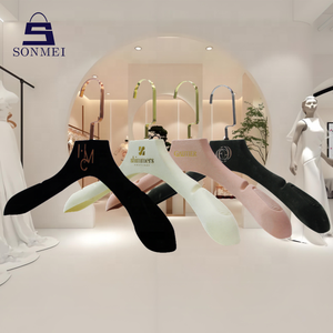로고가 인쇄된 플로킹 의류 코트 바지 정장용 블랙 벨벳 옷걸이 - Product Image 4
