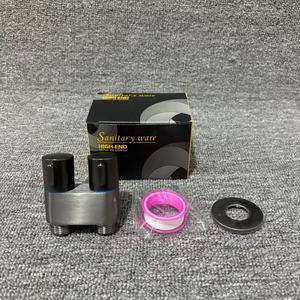 Stainless Steel Household Toilet Spray Gun One in Two Out Toilet <strong>Bathroom</strong> Triangle Valve Pressurized Nozzle Flushing <strong>Device</strong>