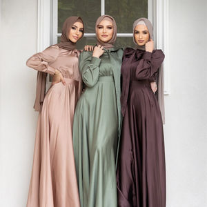 Vestido de Mujer para Comercio Exterior, Moda Musulmana, Vestido Amplio de Satén - Product Image 1