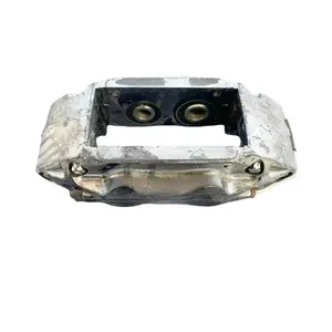 Étriers de frein arrière droit en carbone-céramique pour 650S, 625C, 675LT, MP4-12C, 11C0486CP pour 4 <span class=keywords><strong>pistons</strong></span> dans les voitures de course <span class=keywords><strong>AP</strong></span>. - Product Image 2