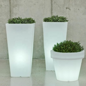 Pots de fleurs d'extérieur lumineux à LED, décoration en PVC illuminée, pot de fleurs lumineux - Product Image 3