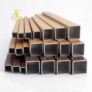 <span class=keywords><strong>Tube</strong></span> <span class=keywords><strong>carré</strong></span> en aluminium extrudé <span class=keywords><strong>80x80</strong></span> à grain de bois, revêtement poudré, profil en alliage 6063/6061, taille personnalisée - Product Image 1
