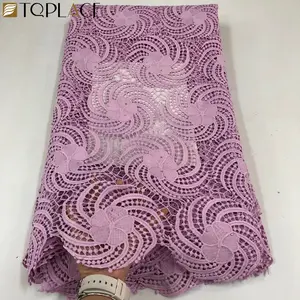 Cavo africano Del Merletto Con Le Pietre Con Pietre Solubile In Acqua di Colore Bianco Del Ricamo Nigeria Guipure Tessuti di Pizzo Per Il Vestito Da Sposa