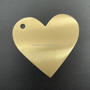 Maßgefertigte massive Messingplatte für Geschenkdekoration Messing-Etiketten Große Herzform Messing-Anhänger - Product Image 3