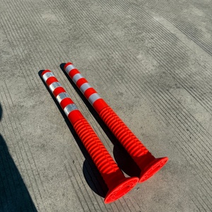 Bestseller: Dissuasore Flessibile in TPU Rinforzato <span class=keywords><strong>da</strong></span> 75 cm, Grado Ingegneristico, Riflettente, Protezione IP65, Non Luminoso, <span class=keywords><strong>per</strong></span> Parcheggi - Product Image 6