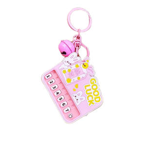 Fabricant de porte-clés en plastique PVC 3D pour enfants, porte-clés de voiture de créateur de dessin animé mignon, mini piano créatif, porte-clés en vente en gros - Product Image 1