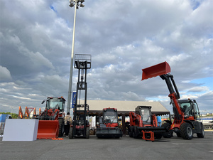 Cargadora de Ruedas Telescópica Compacta de 2.5 Toneladas ER2500T, Cargadora Multifunción para Agricultura y Construcción - Product Image 6