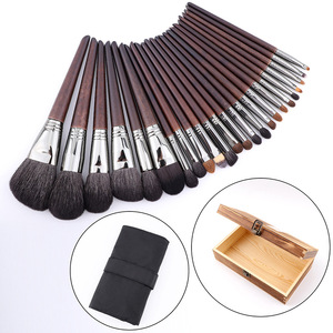 ชุดแปรงแต่งหน้ามืออาชีพ24ชิ้นสำหรับใบหน้าและริมฝีปากขนแพะสีดำขนธรรมชาติถุง PU ยังใช้งานได้ดีกับลิปไลเนอร์ - Product Image 4