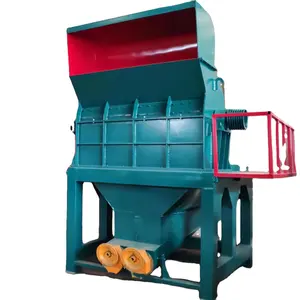 Household sawdust crusher Straw coconut husk Rice straw crusher Branch bark wood shredder