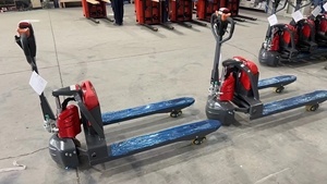 Heli nuovo 1.5t,1.8t, 2t Mini transpallet elettrico batteria al litio potenza Pallet Jack cina carrello elevatore in vendita - Product Image 3