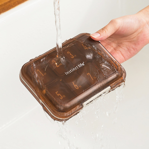 Petites boîtes à médicaments portables personnalisées à la mode <span class=keywords><strong>Pilulier</strong></span> de voyage hebdomadaire <span class=keywords><strong>Pilulier</strong></span> personnalisable Tablette <span class=keywords><strong>Pilulier</strong></span> Distributeur Stockage - Product Image 1