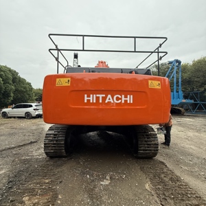 Excavadora de cadenas Hitachi Zaxis 450 color naranja, equipo de construcción de alta resistencia - Product Image 2