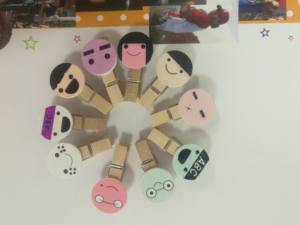 Encantadora artesanía <span class=keywords><strong>madera</strong></span> clip/pinza <span class=keywords><strong>de</strong></span> la ropa con diferentes expresión diseños - Product Image 5